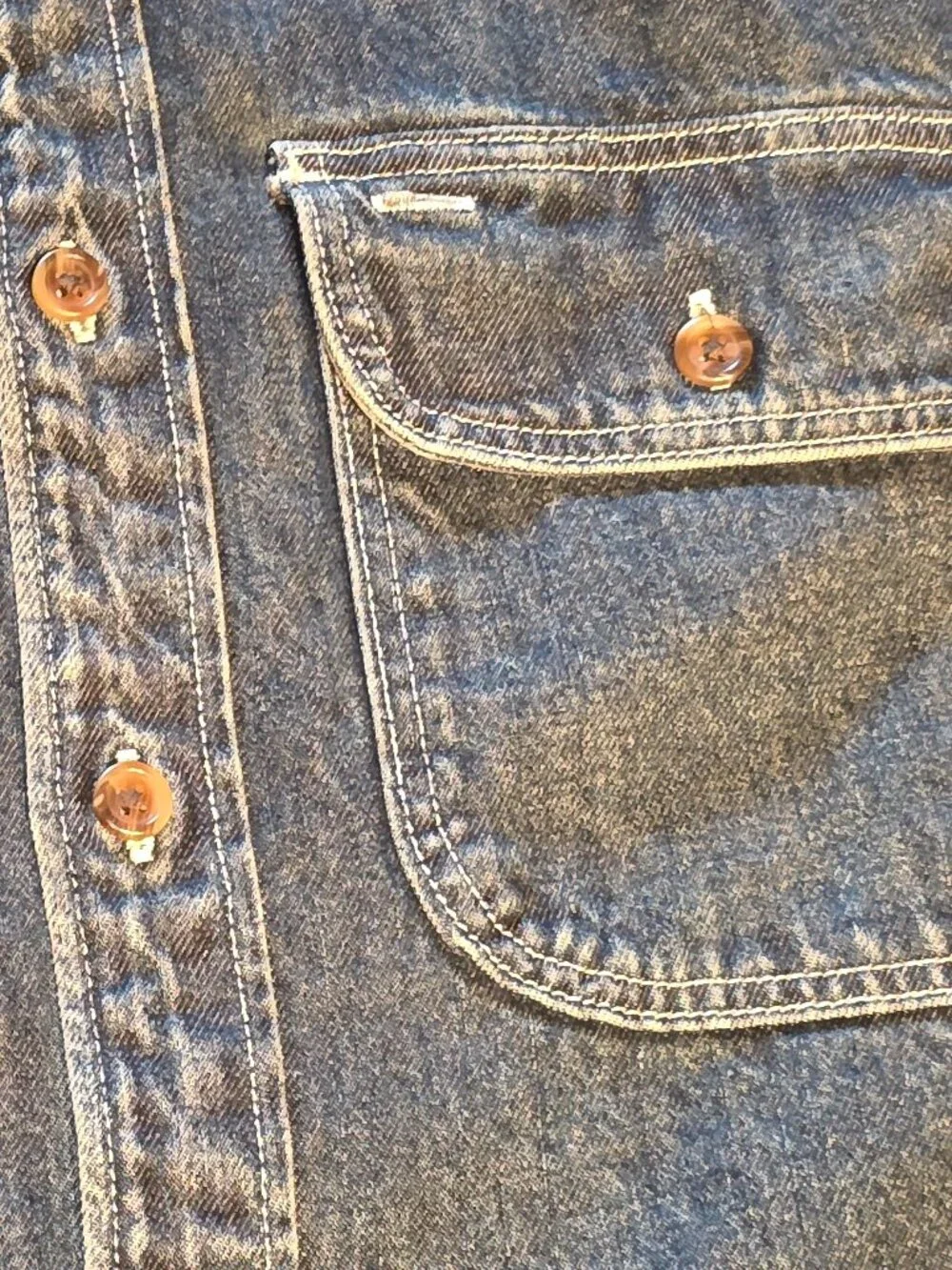 J.Crew Men's Sewn-In-The-USA Heavyweight Denim Workshirt / Small / CC102